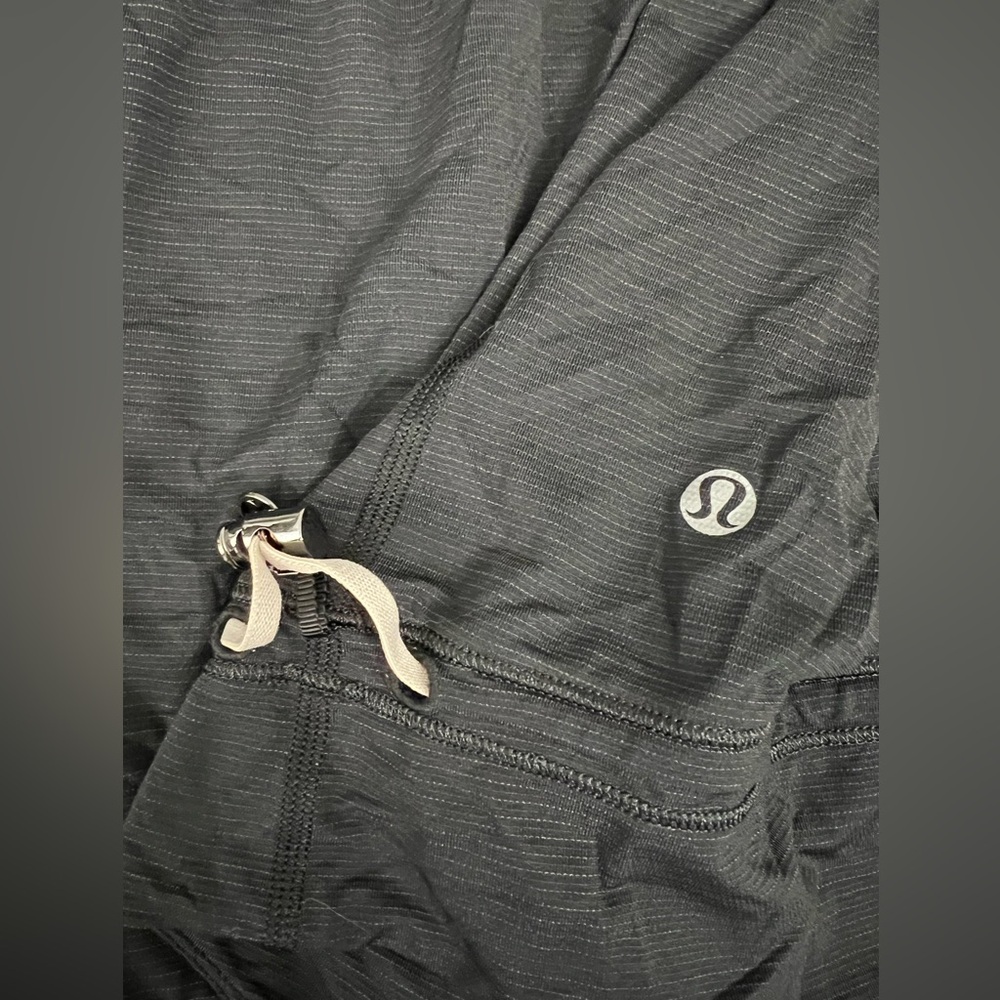 Lululemon Rest Less active tank - Picture 4 of 4